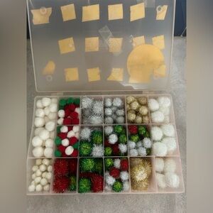 Lot of Assorted Colors & Sizes Pom Poms Crafting and Fun! Plus Case!